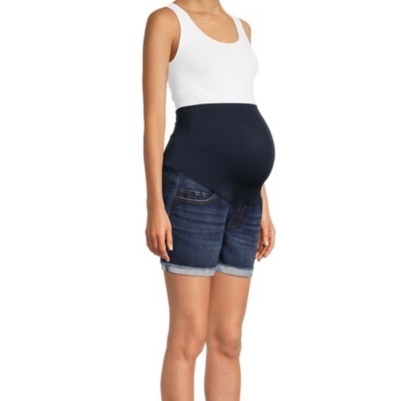 Women's Maternity Shorts - Picture 1 of 6